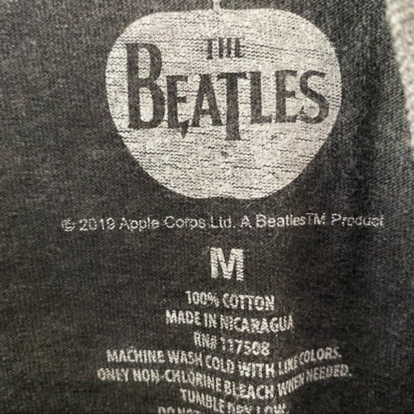 The Beatles Slightly Cropped‎ Graphic Tee Size M - Picture 9 of 9